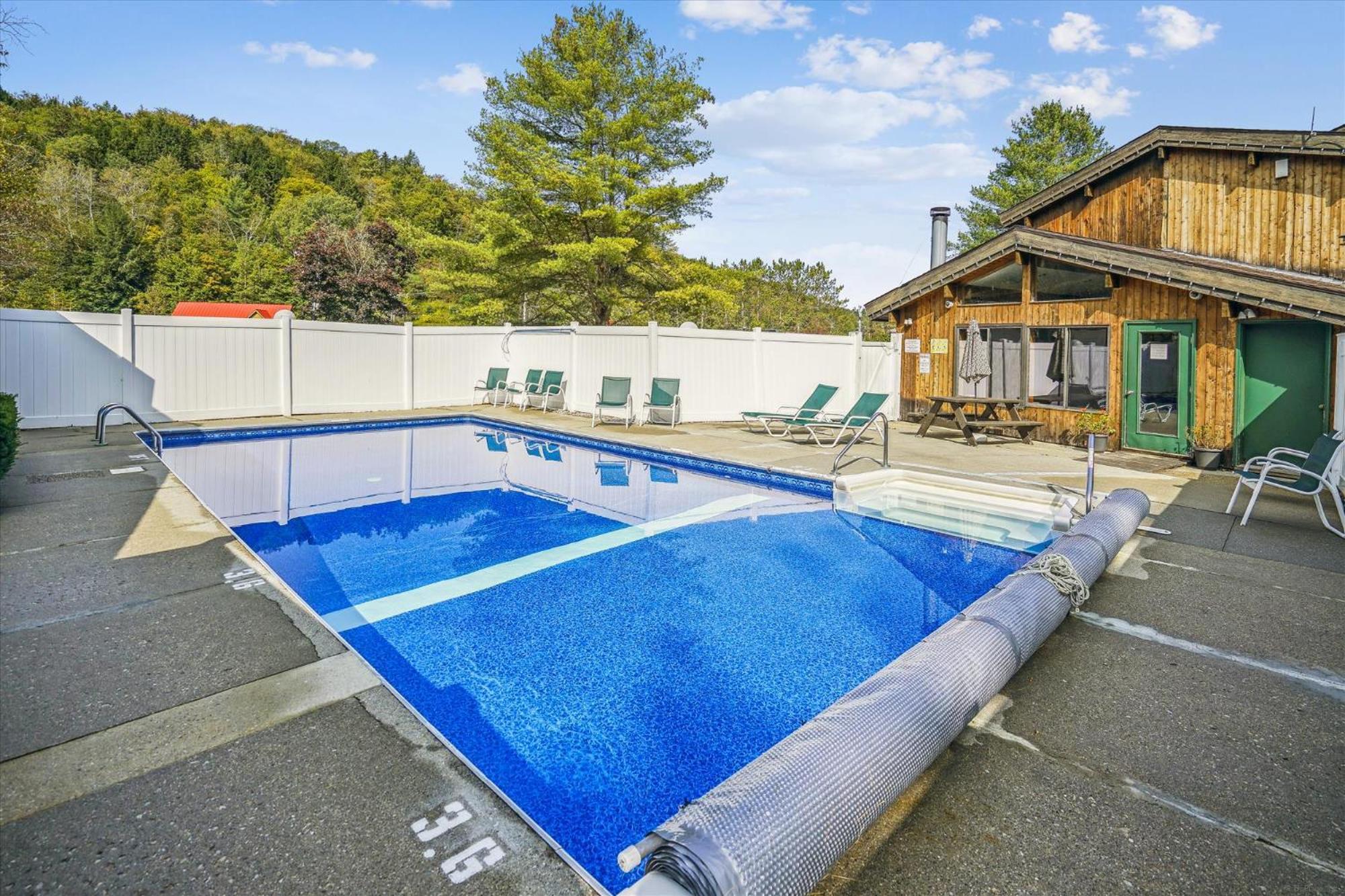 Cedarbrook Queen Suite 202 基灵顿 外观 照片
