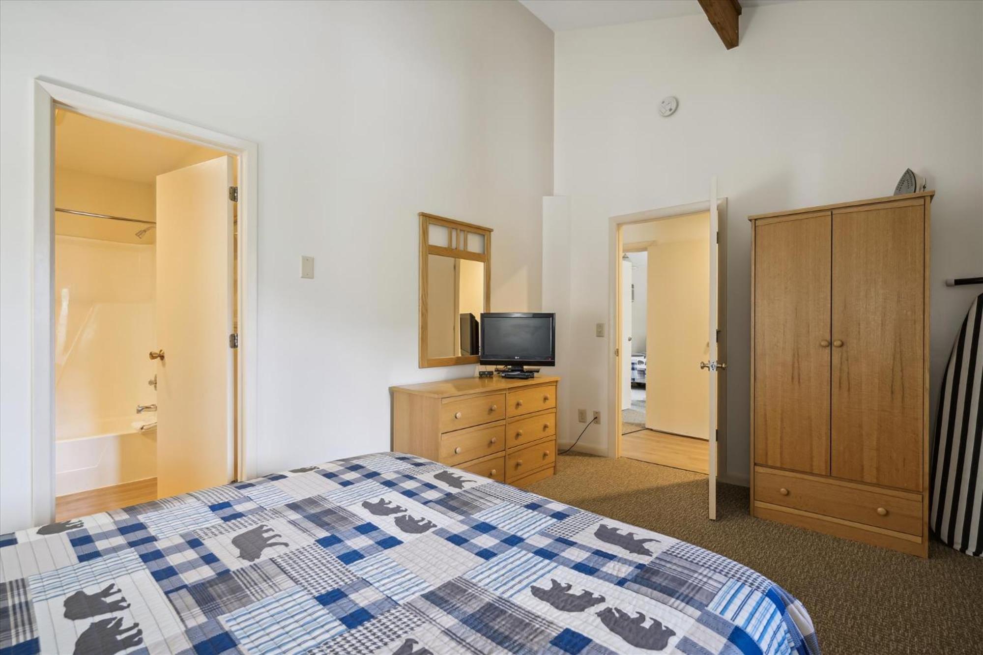 Cedarbrook Queen Suite 202 基灵顿 外观 照片