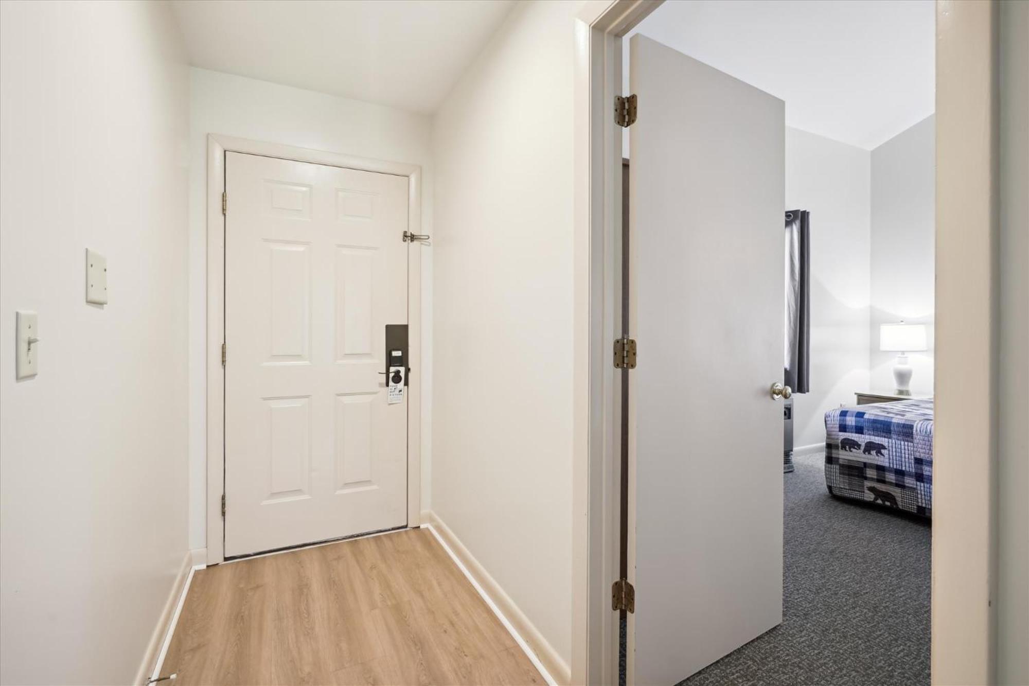 Cedarbrook Queen Suite 202 基灵顿 外观 照片